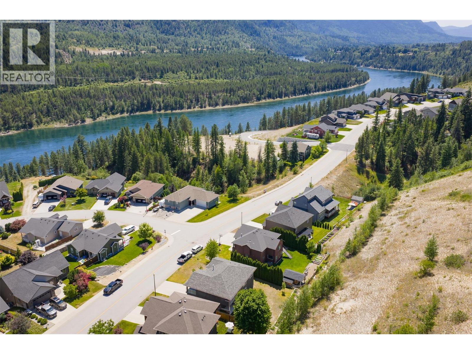 3720 5th Avenue, Castlegar