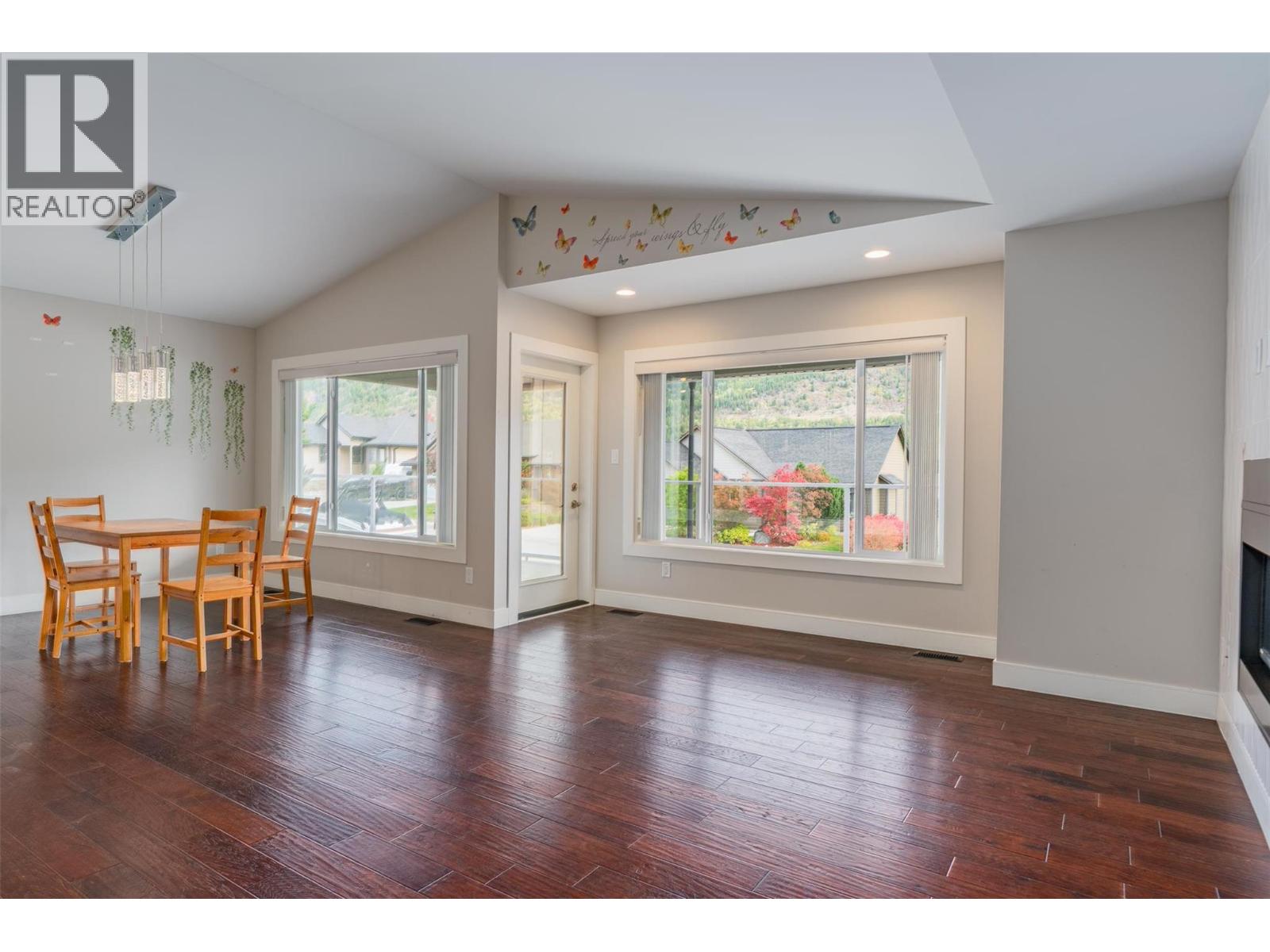 3720 5th Avenue, Castlegar