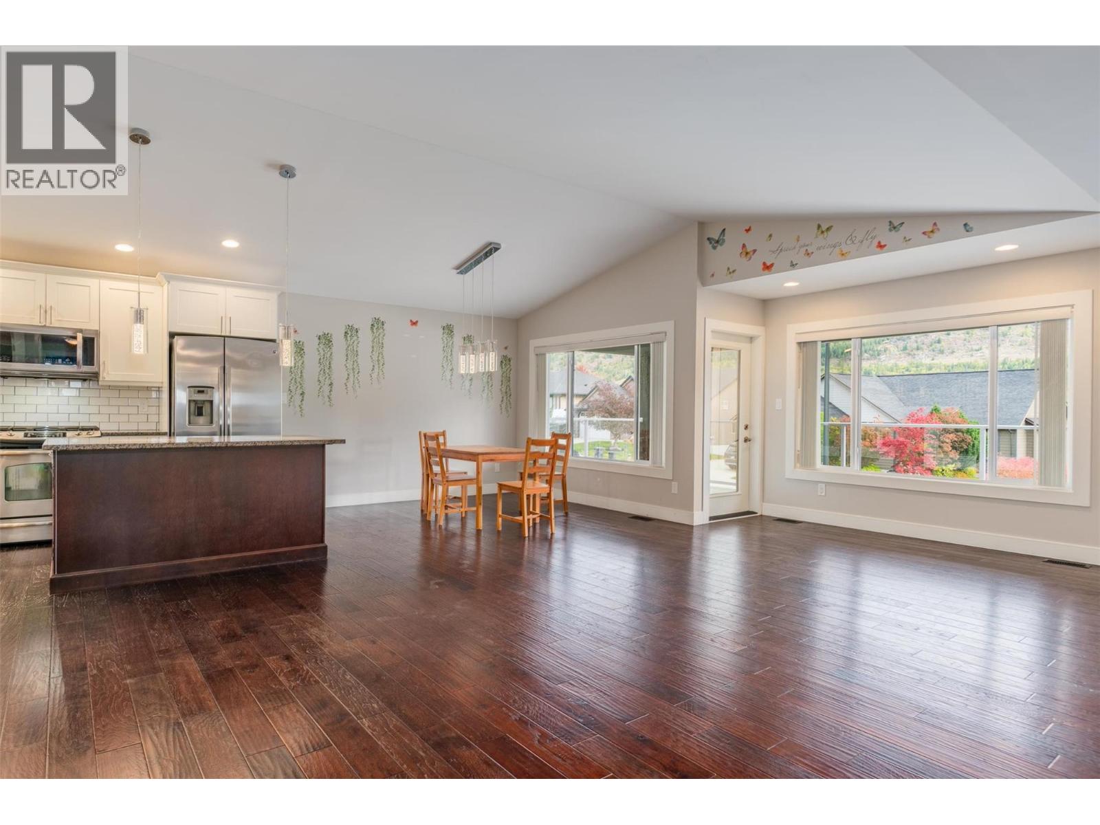 3720 5th Avenue, Castlegar