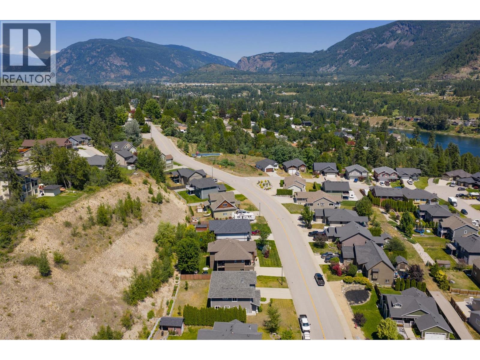 3720 5th Avenue, Castlegar