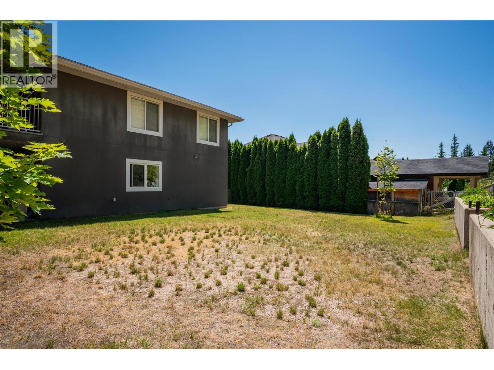 3720 5th Avenue, Castlegar