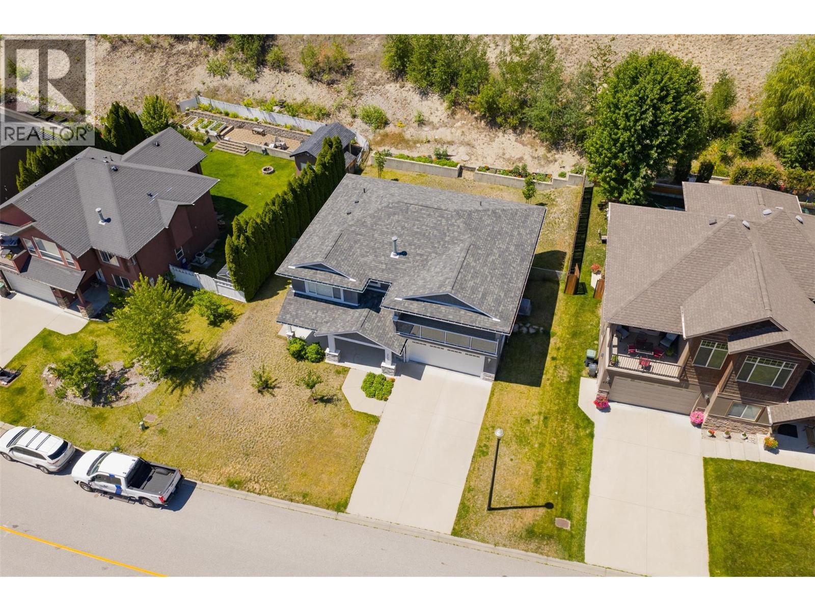 3720 5th Avenue, Castlegar