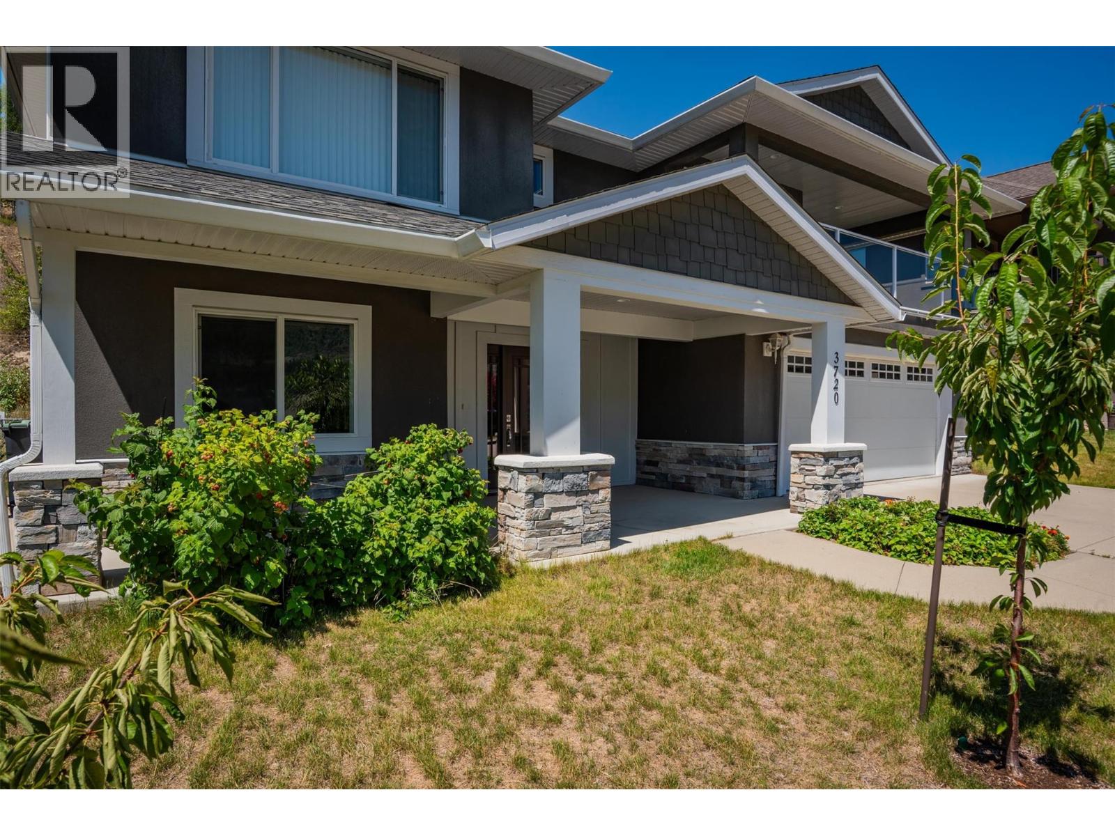 3720 5th Avenue, Castlegar