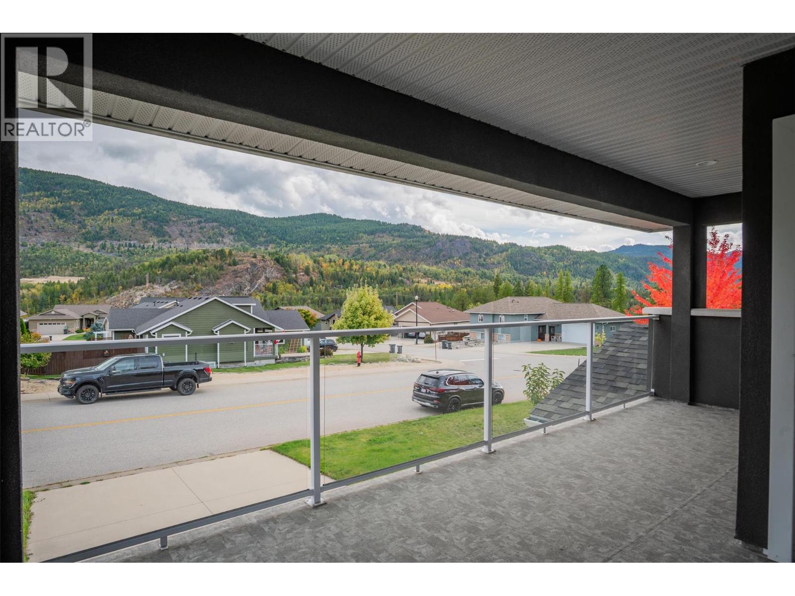 3720 5th Avenue, Castlegar