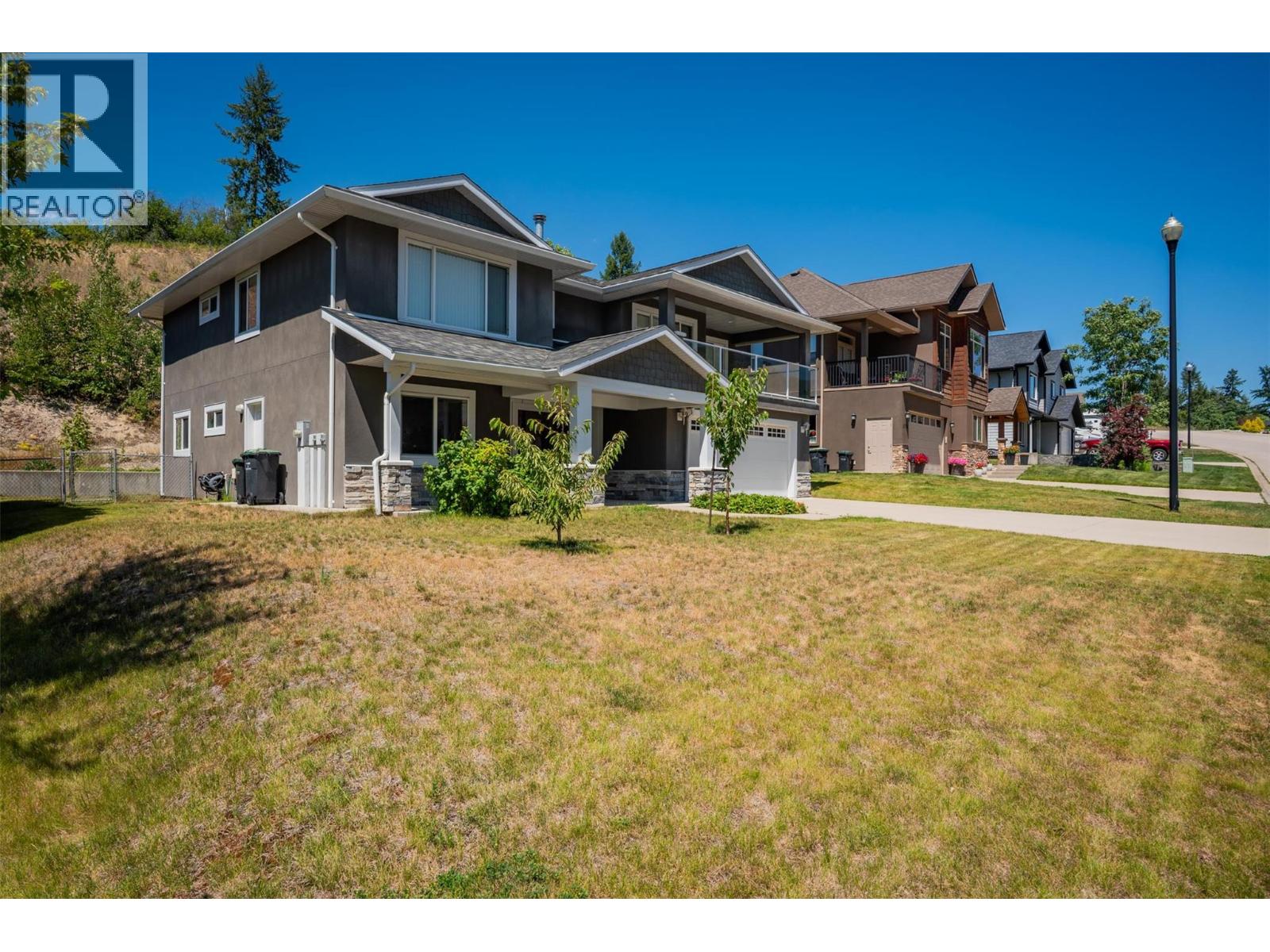 3720 5th Avenue, Castlegar