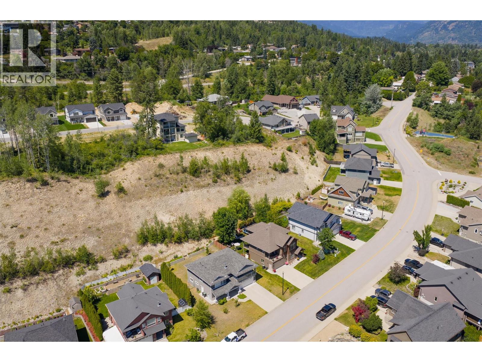 3720 5th Avenue, Castlegar