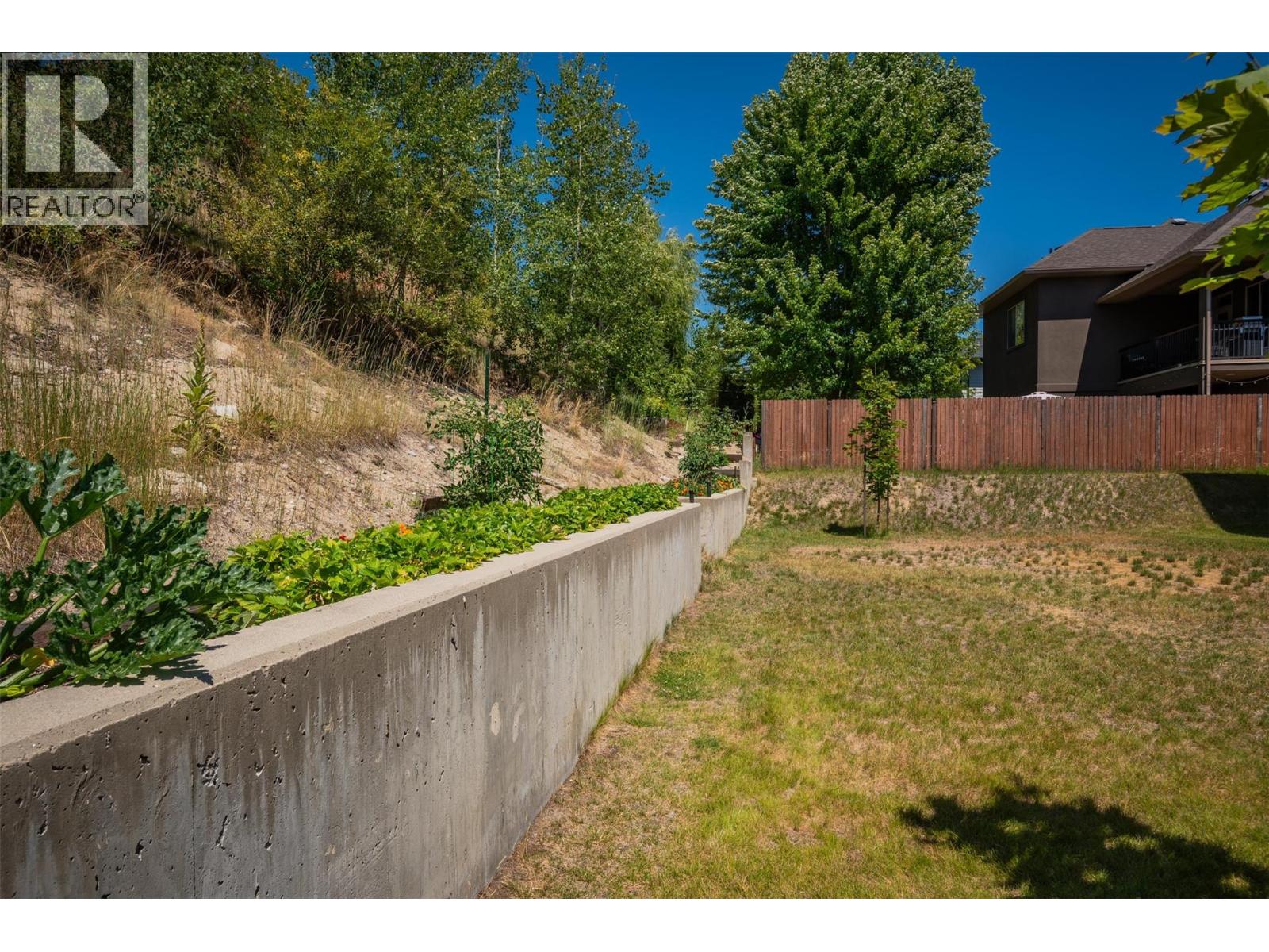 3720 5th Avenue, Castlegar