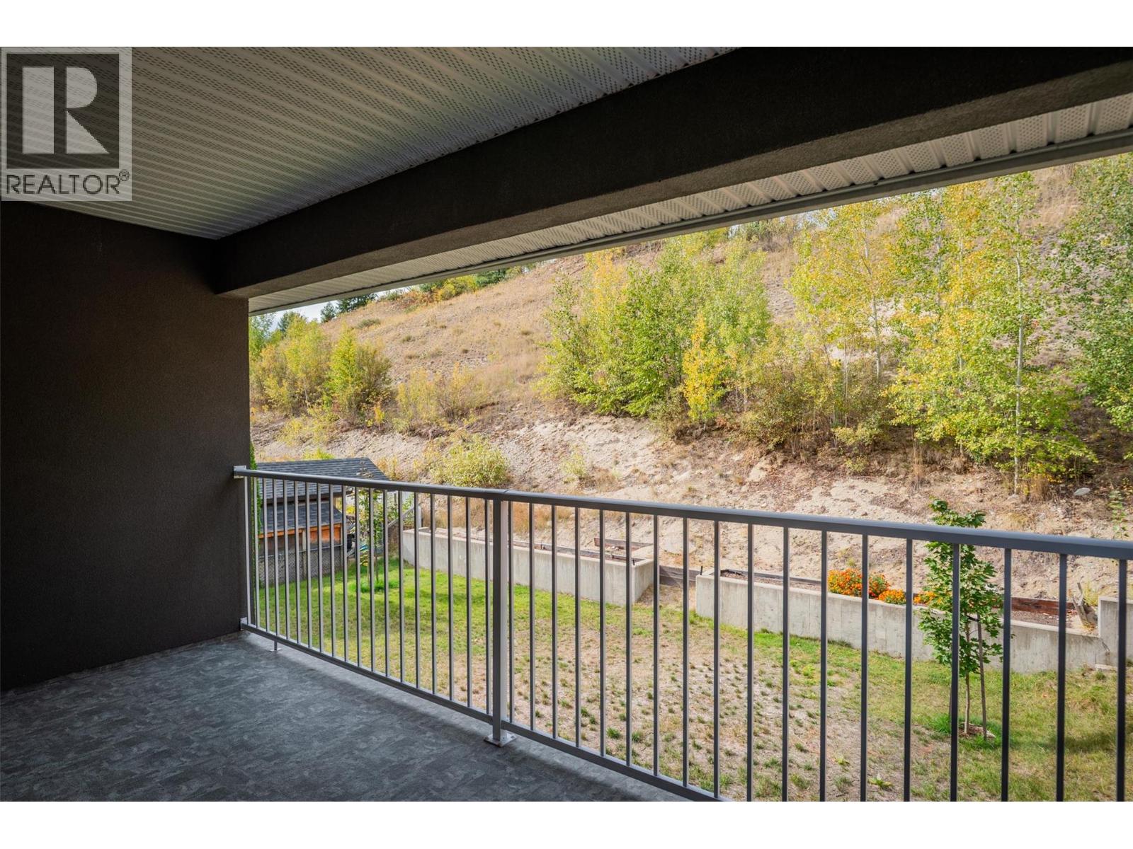3720 5th Avenue, Castlegar