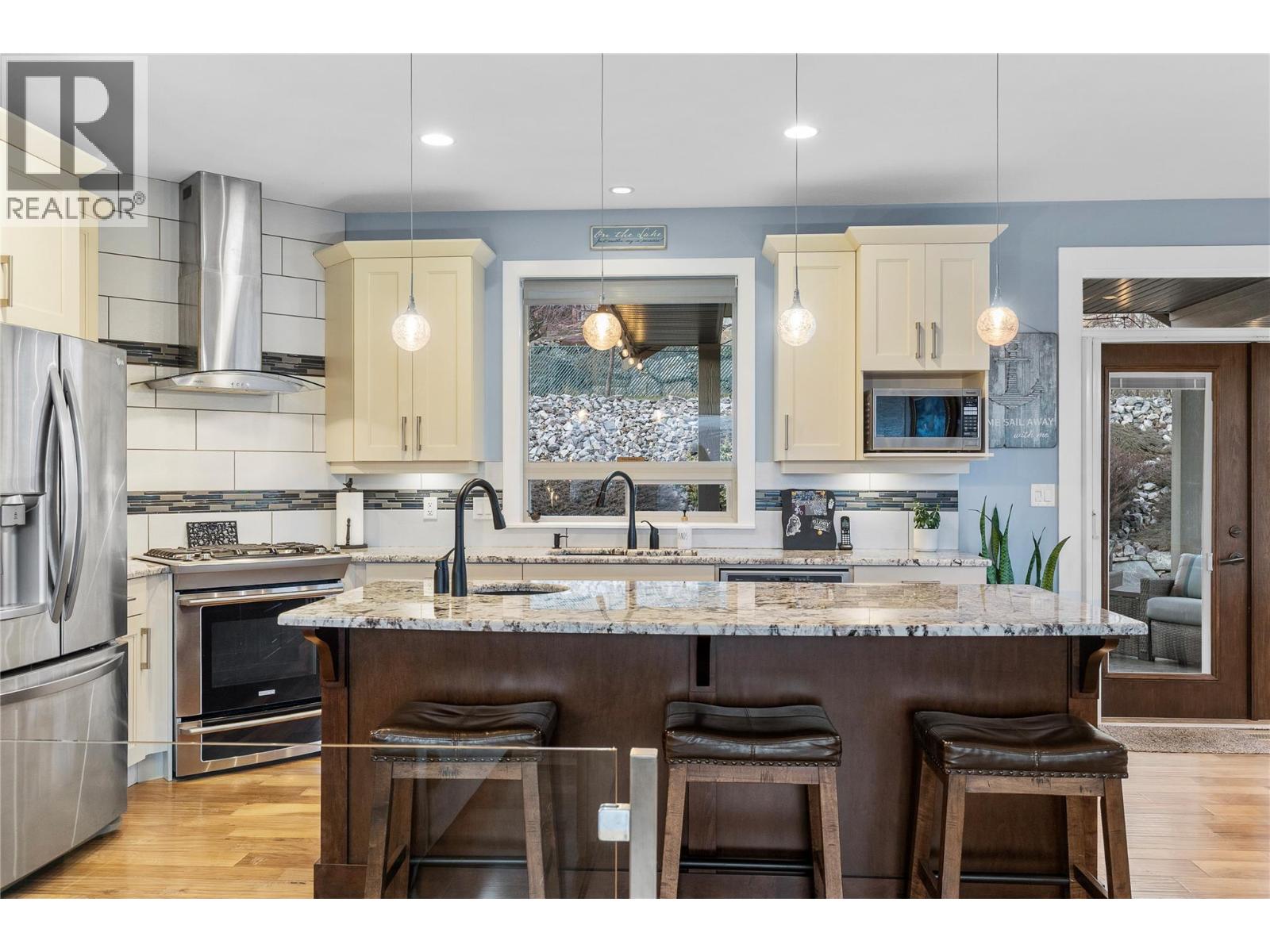 529 Whitecourt Place, Vernon