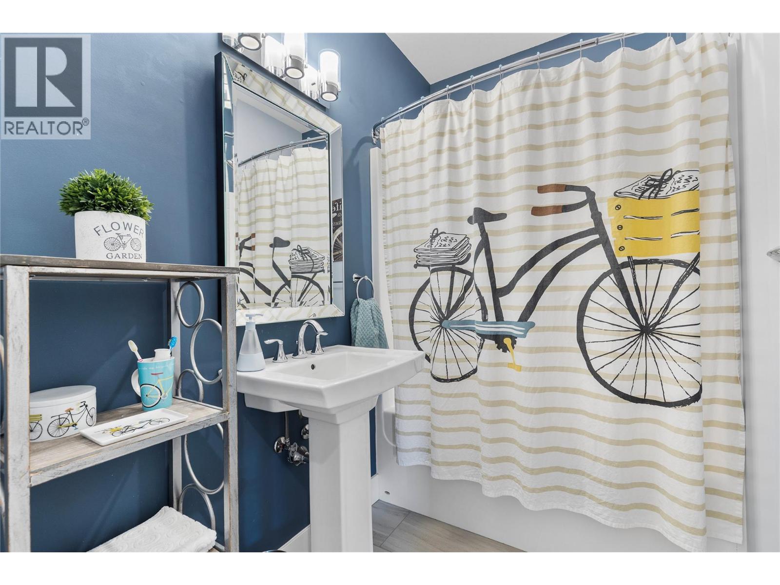 529 Whitecourt Place, Vernon