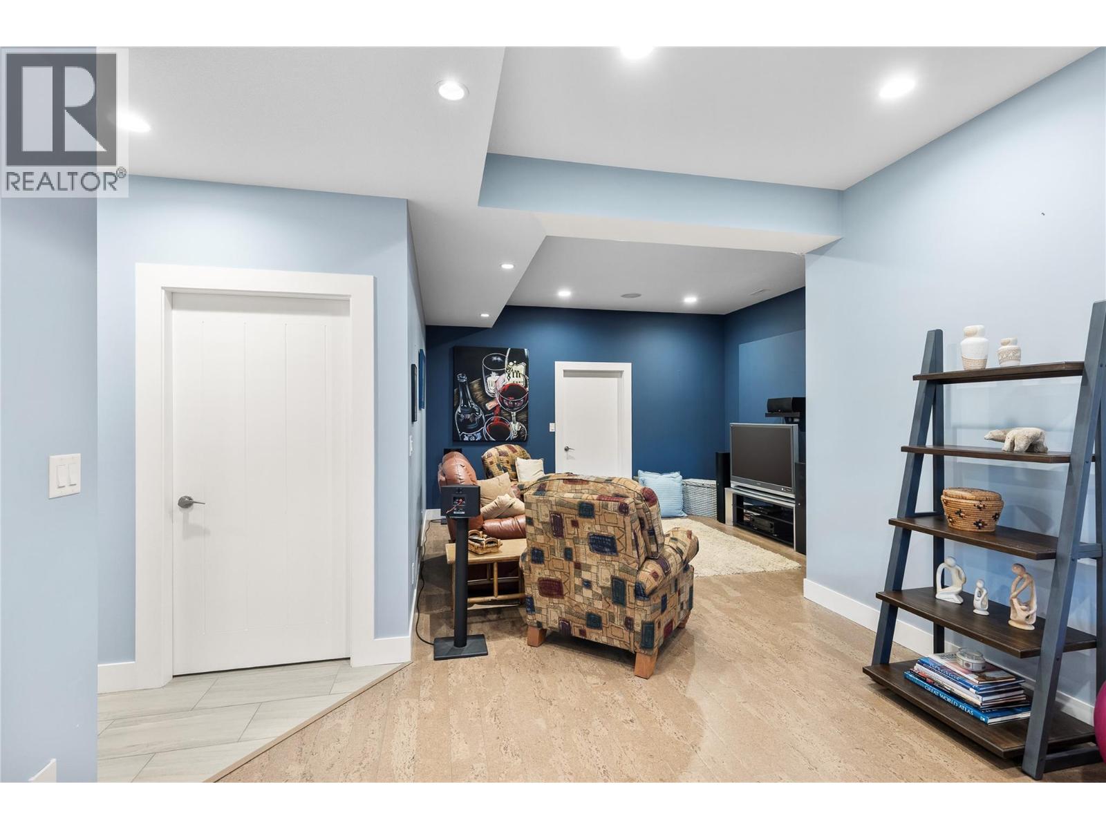 529 Whitecourt Place, Vernon