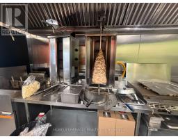 19 - 5100 Rutherford Road, Vaughan, ON L4H2J2 Photo 18