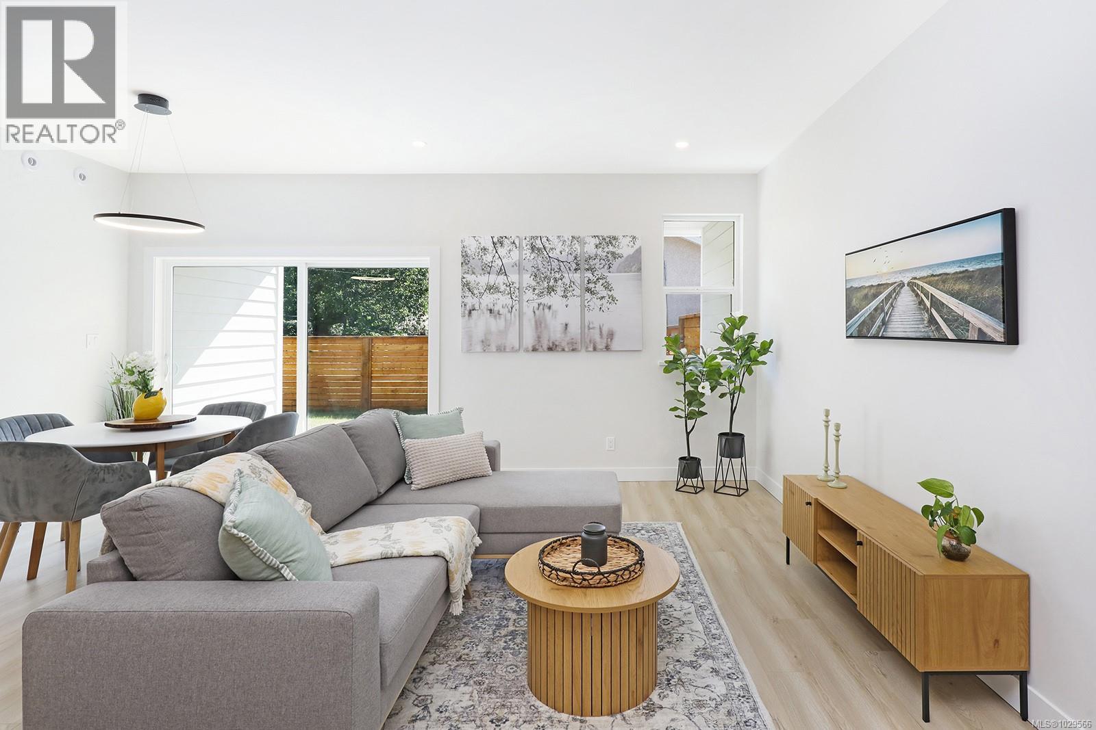 #13 1505 CROATION RD - Image 3