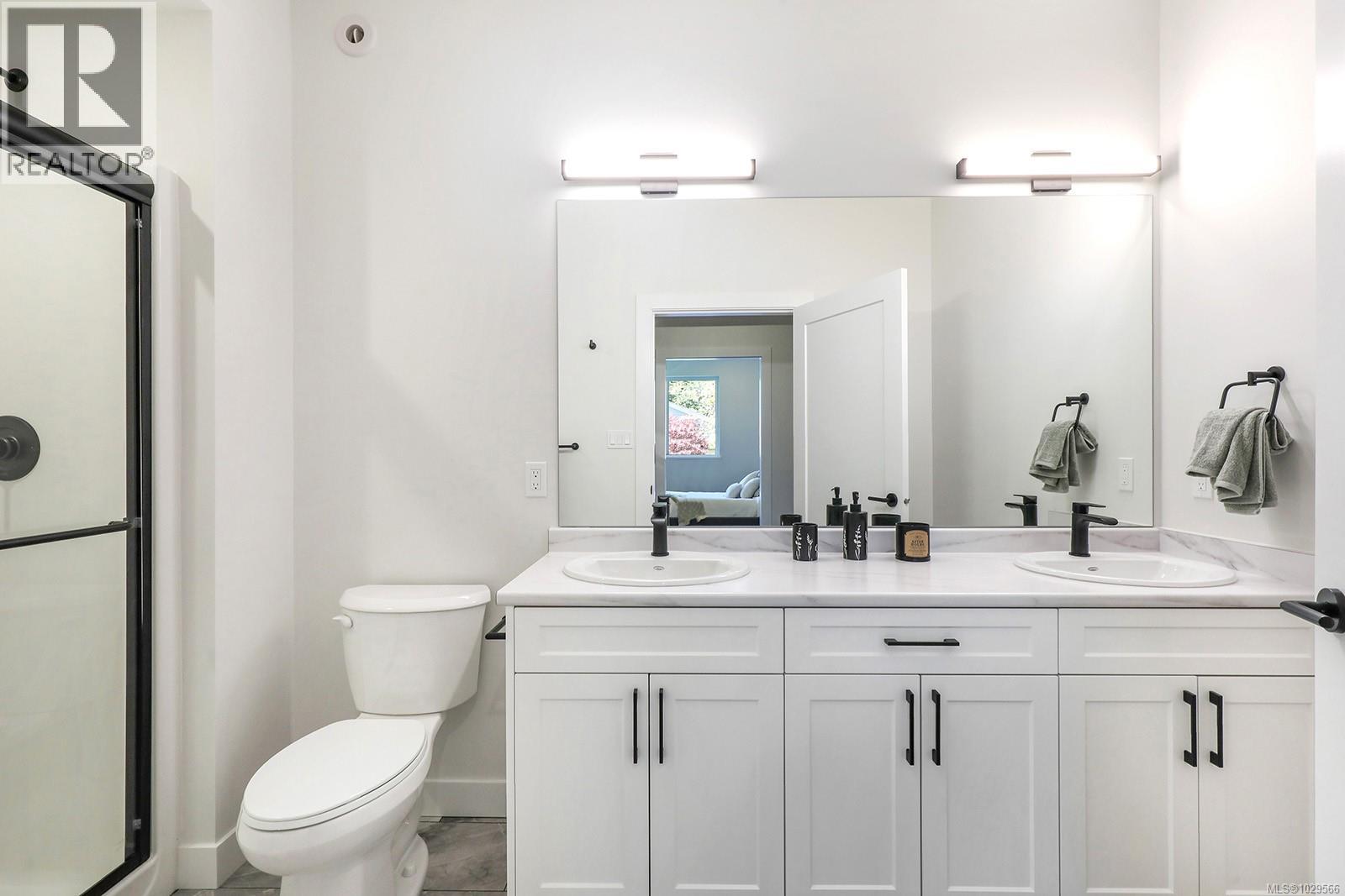 #13 1505 CROATION RD - 8