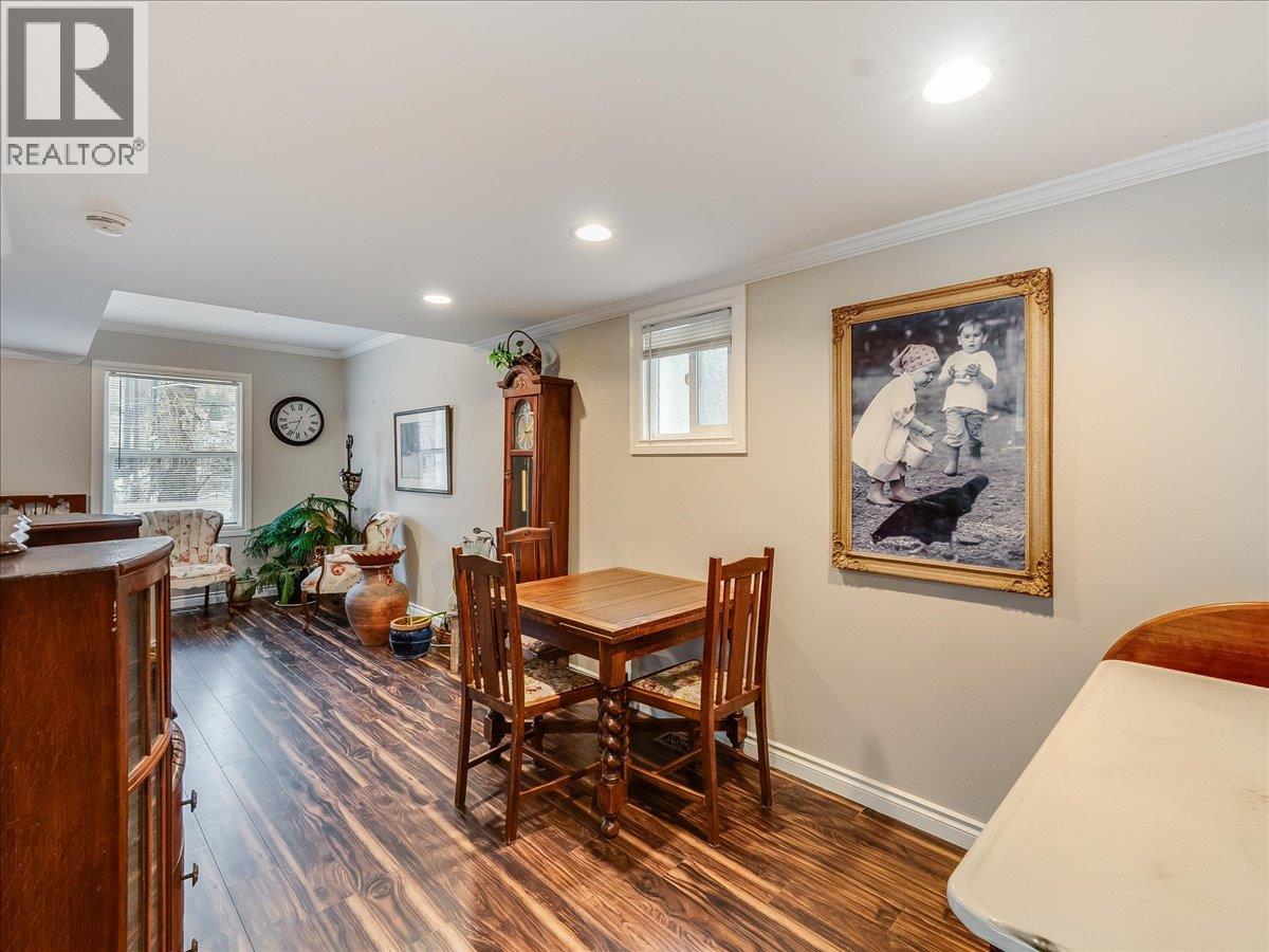 1767 Second Avenue, Trail