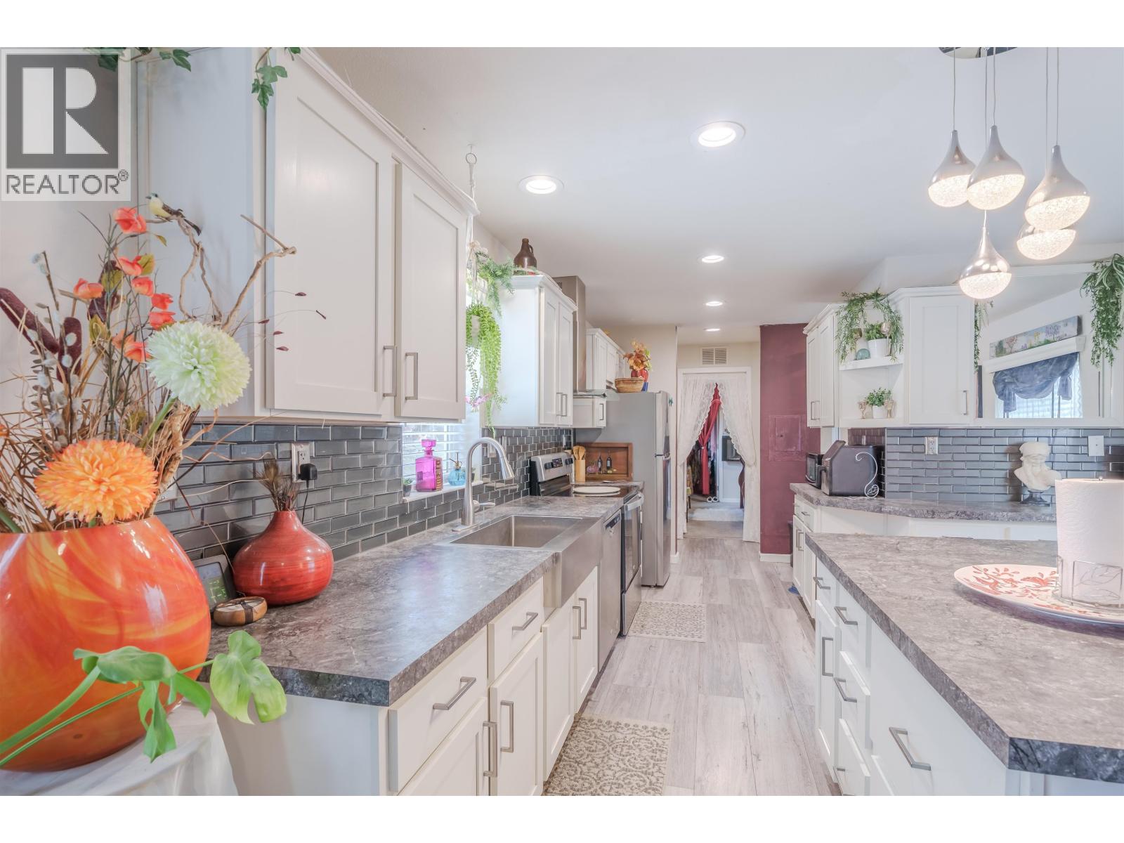 4314 RAINBOW DRIVE, Canim Lake