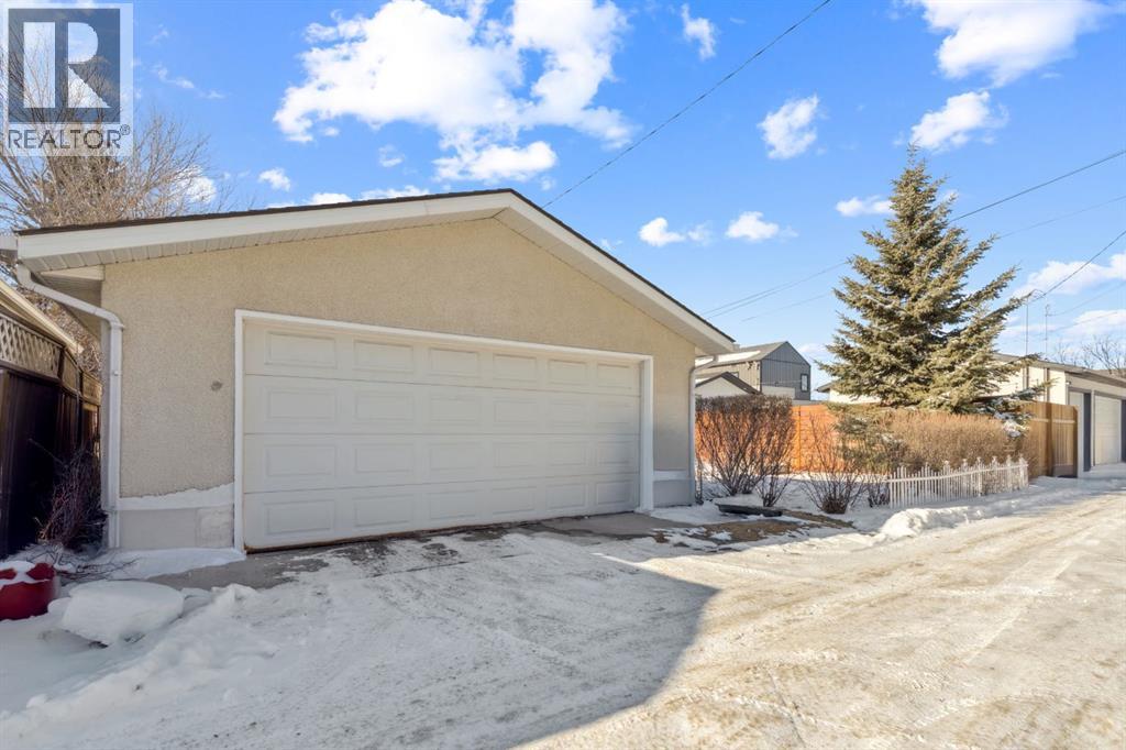 Single Family House Bungalow for Sale in   Street NW Rosedale Calgary 