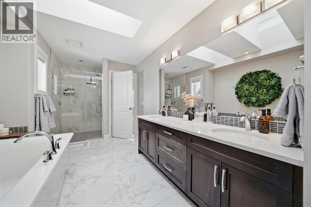 Single Family House for Sale in B  Street SW Rosscarrock Calgary 