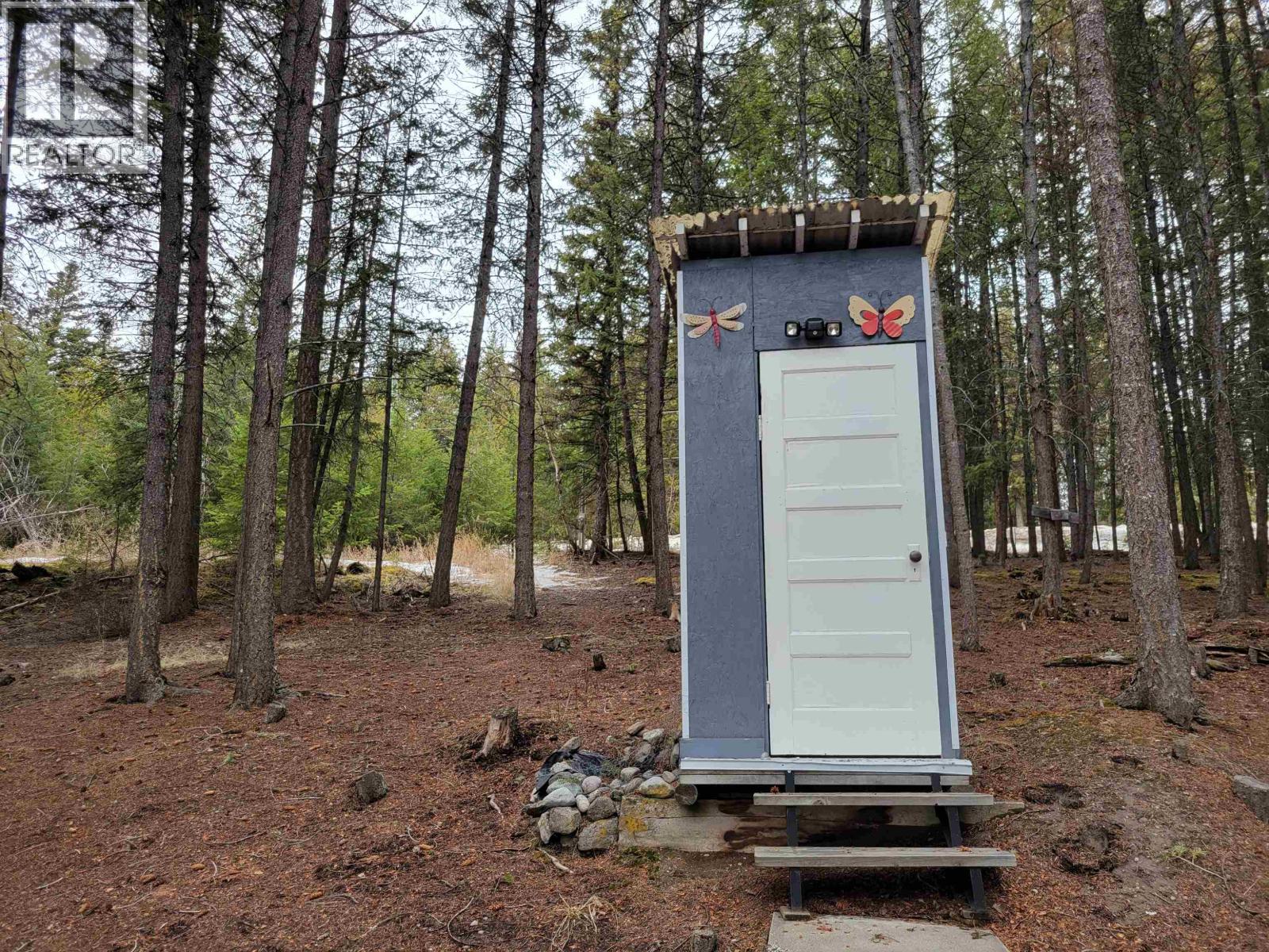 8858 GALA BAY ROAD, Fraser Lake