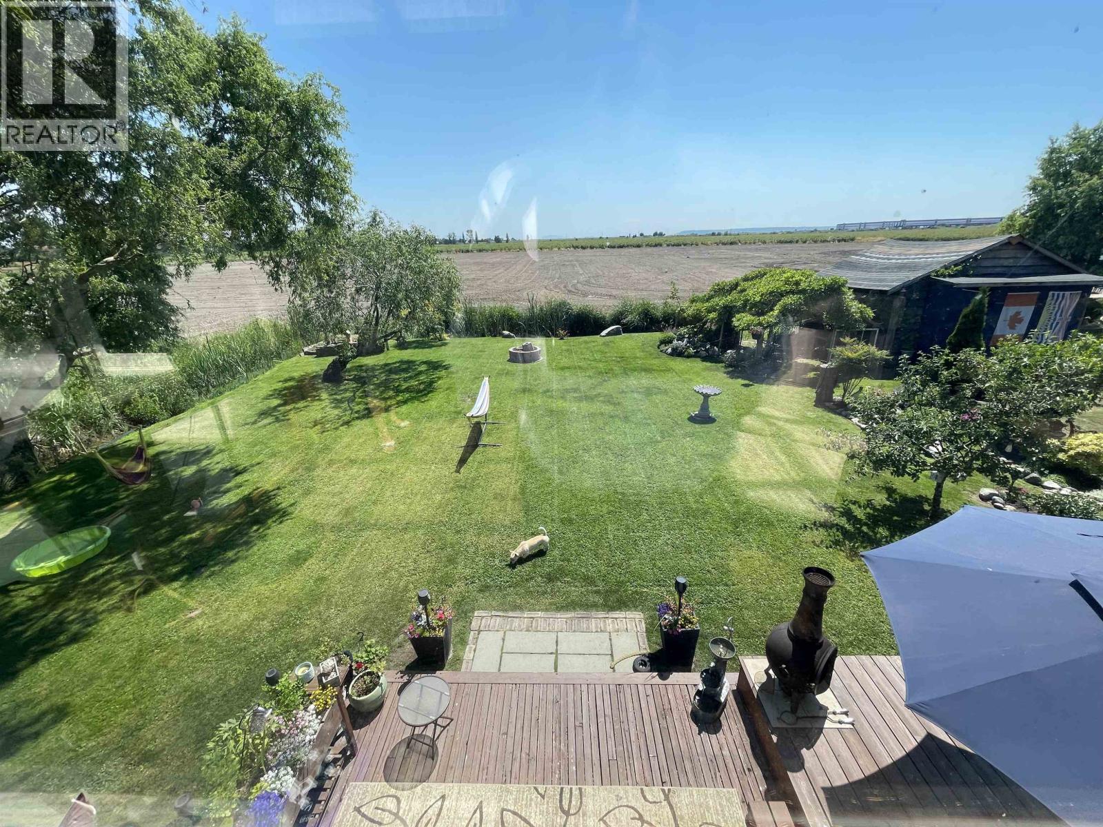 8640 LADNER TRUNK Road, Delta