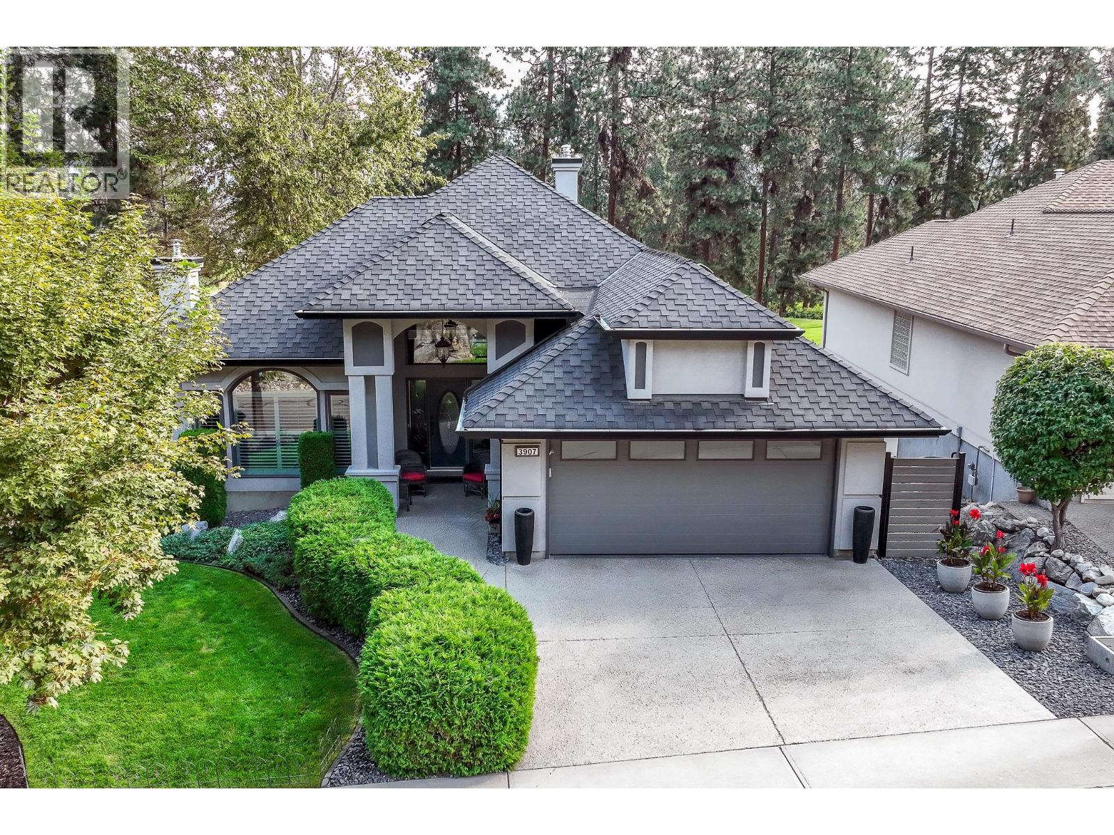  3907 Gallaghers Circle, Kelowna
