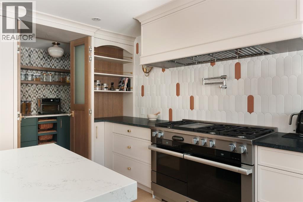 Single Family House for Sale in  Pump Hill Green SW Pump Hill Calgary 