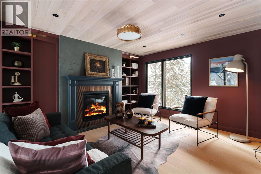 Single Family House for Sale in  Pump Hill Green SW Pump Hill Calgary 