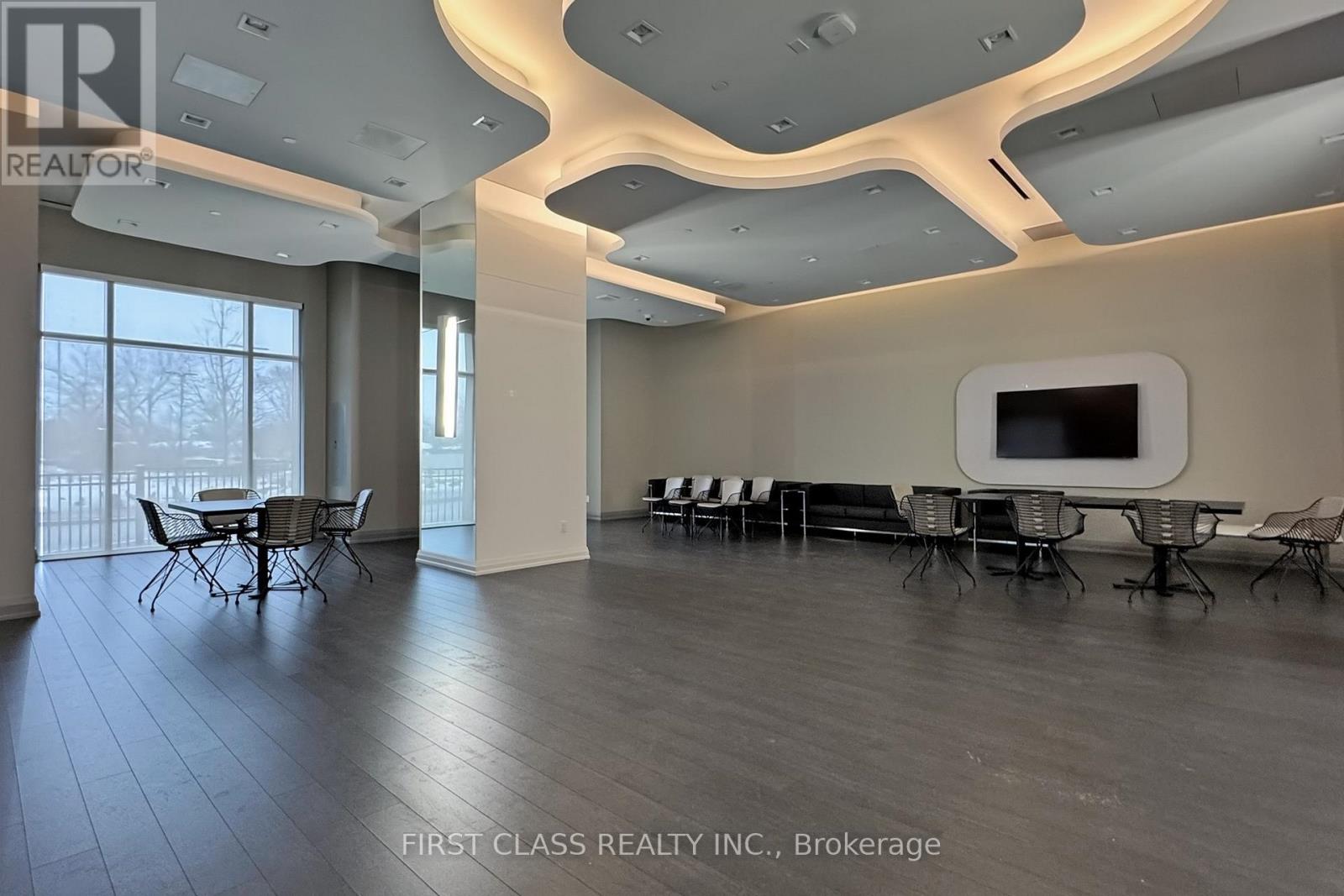 #1506 20 MEADOWGLEN PLACE - 21