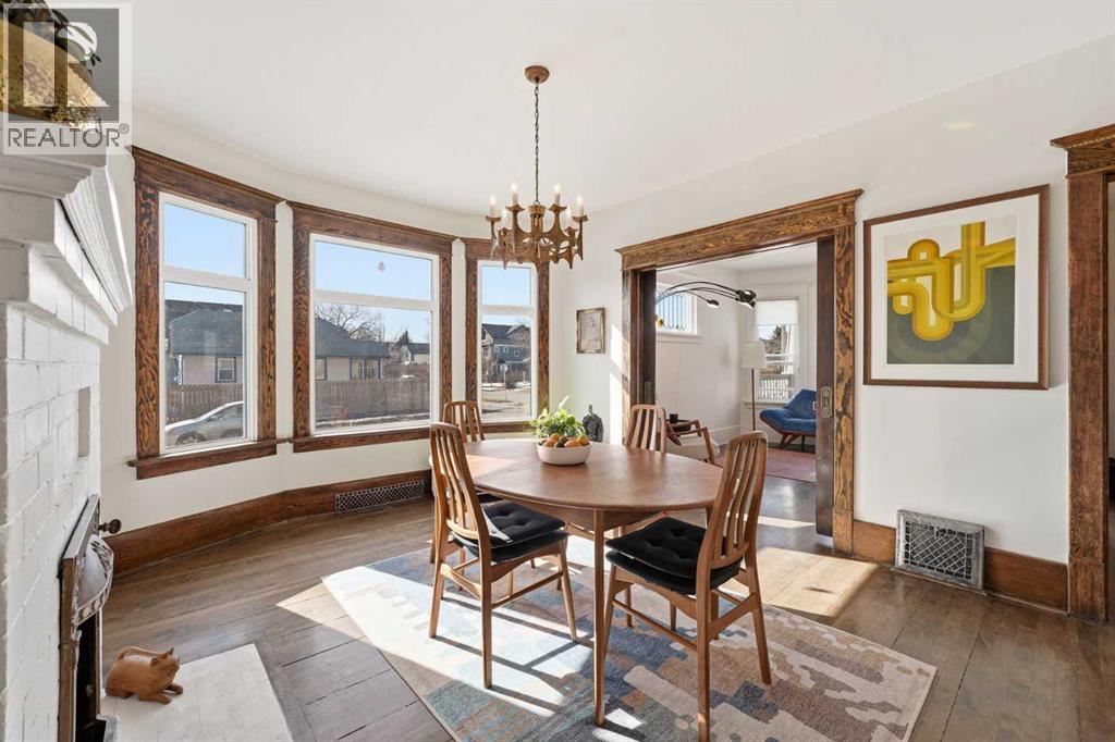 Single Family House for Sale in   Street NW Hillhurst Calgary 