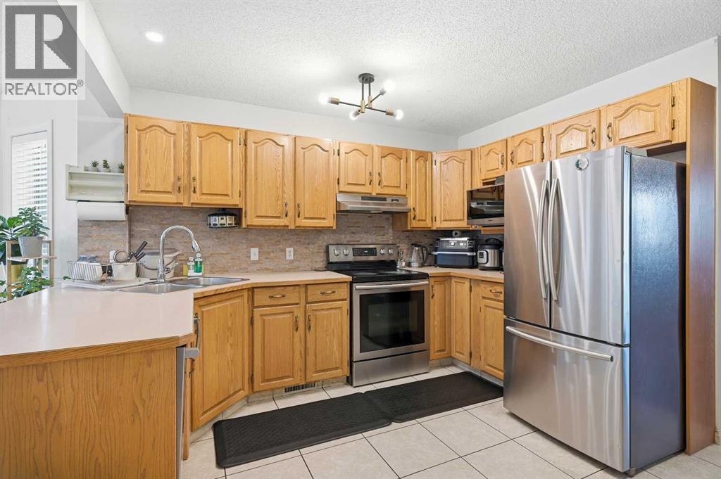 507 Citadel Heights NW, Calgary, Alberta