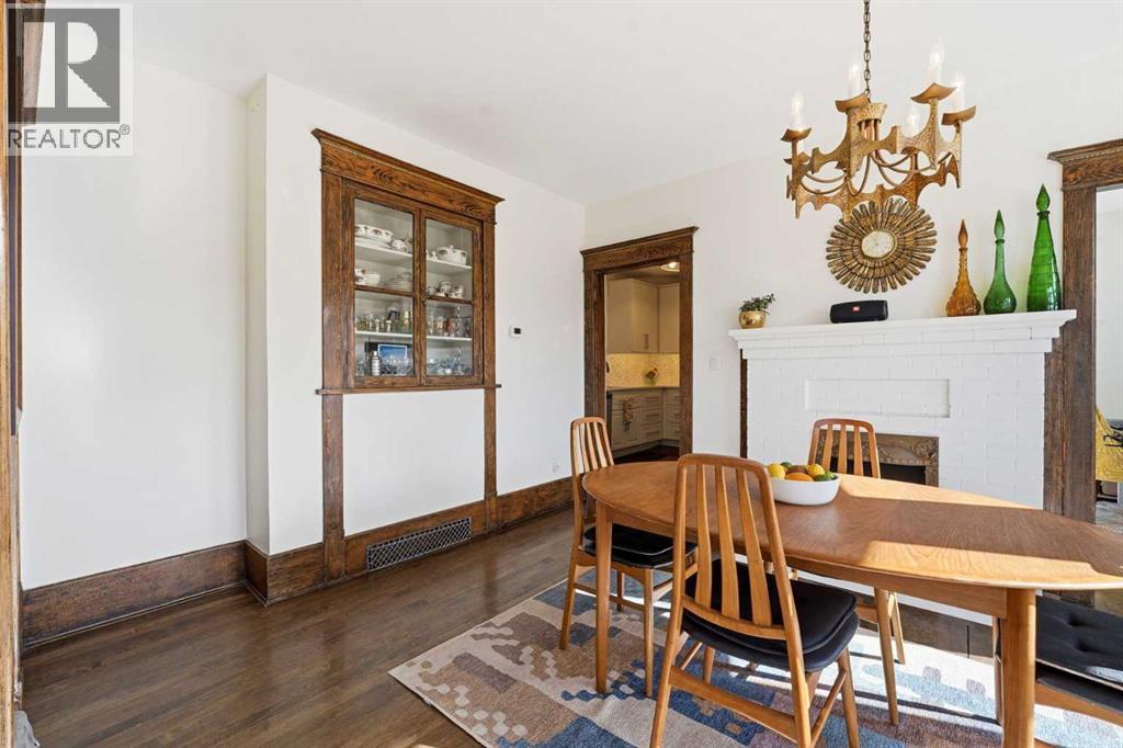 Single Family House for Sale in   Street NW Hillhurst Calgary 