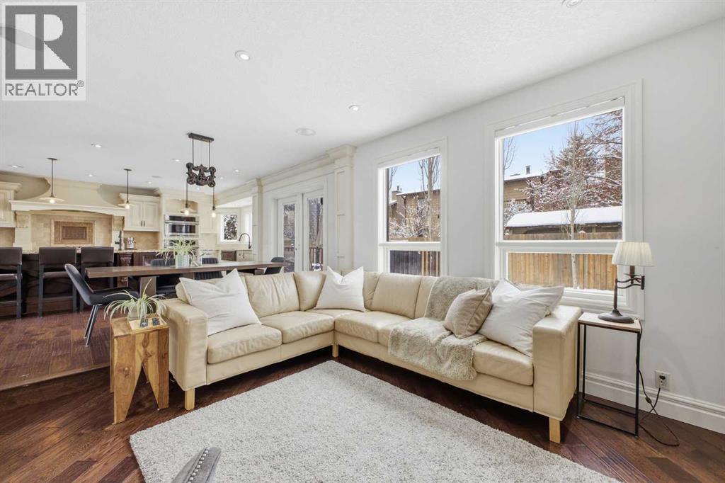 Single Family House for Sale in  Deermoss Place SE Deer Run Calgary 