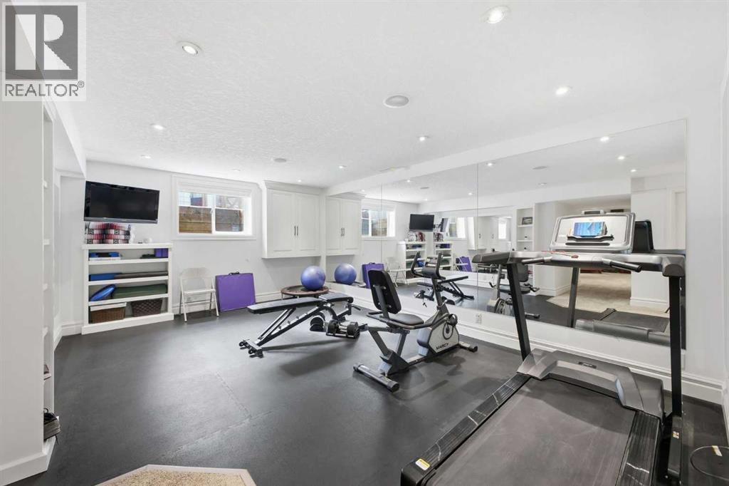 Single Family House for Sale in  Deermoss Place SE Deer Run Calgary 