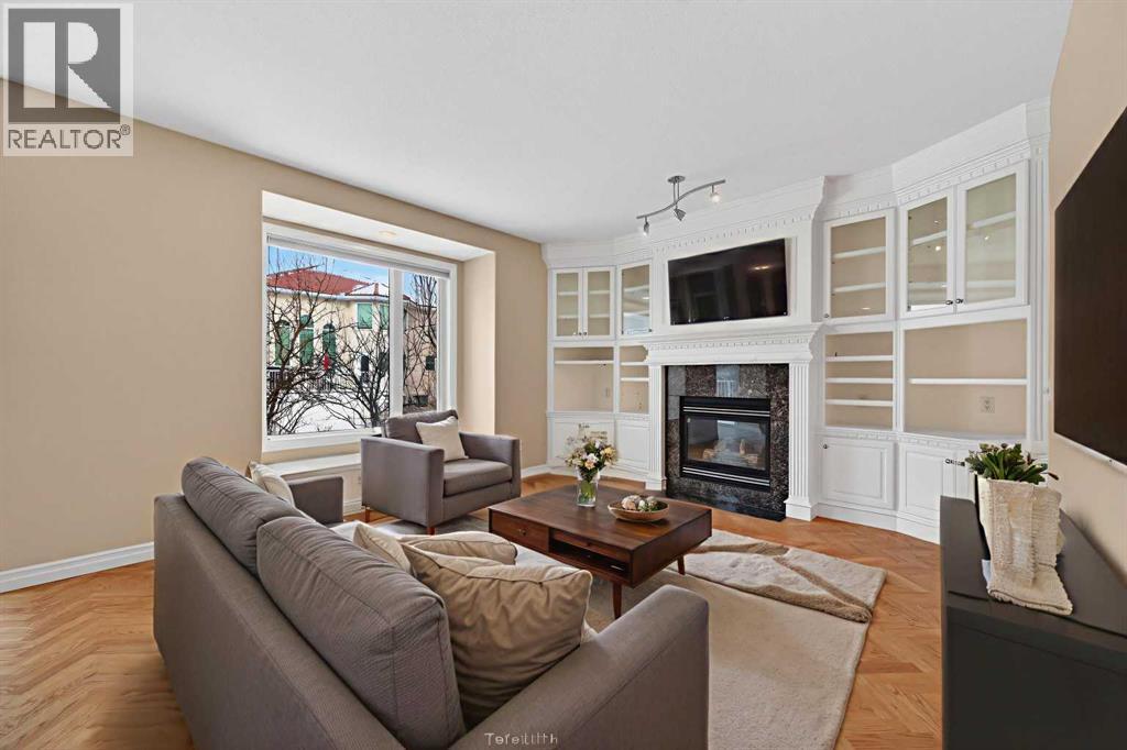 Single Family House for Sale in  Hampstead Hill NW Hamptons Calgary 