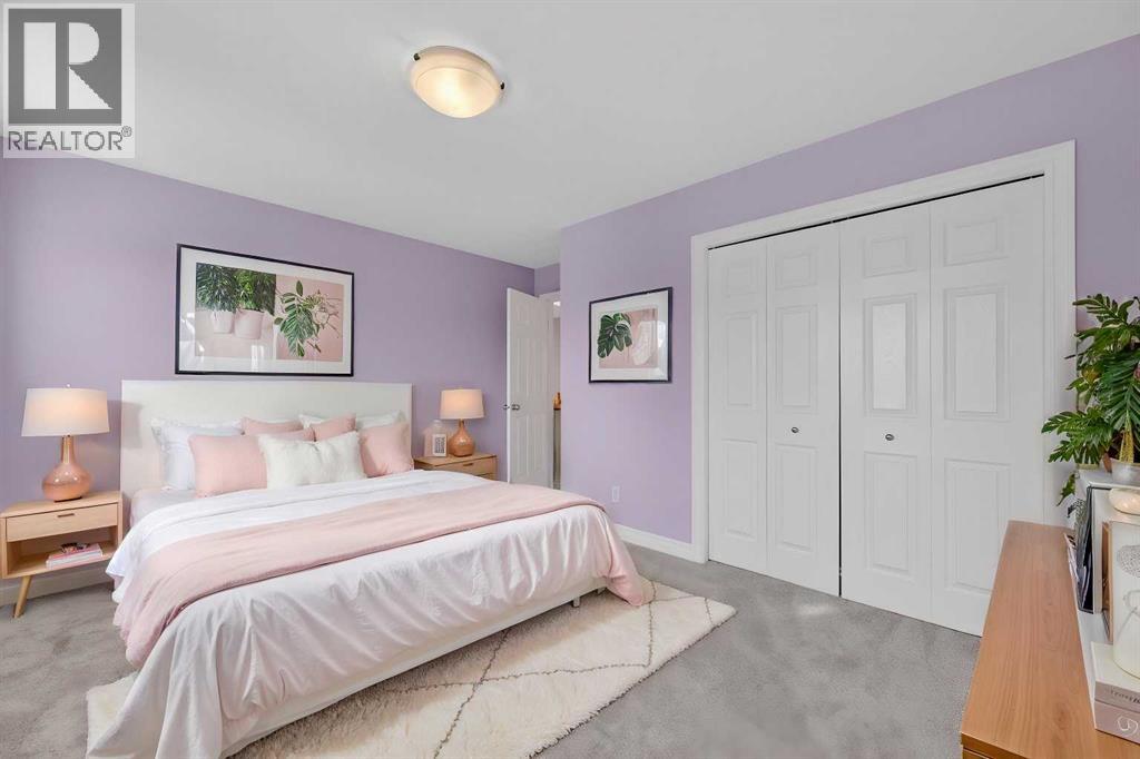 Single Family House for Sale in  Hampstead Hill NW Hamptons Calgary 