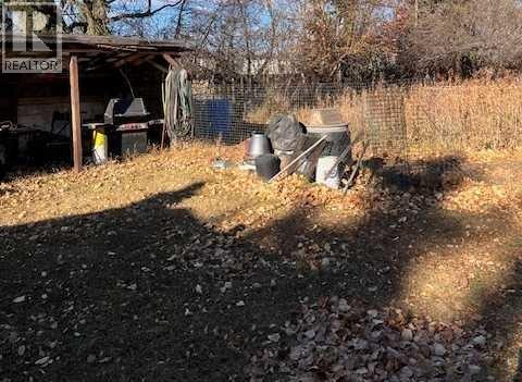 220 First Street East, Cochrane