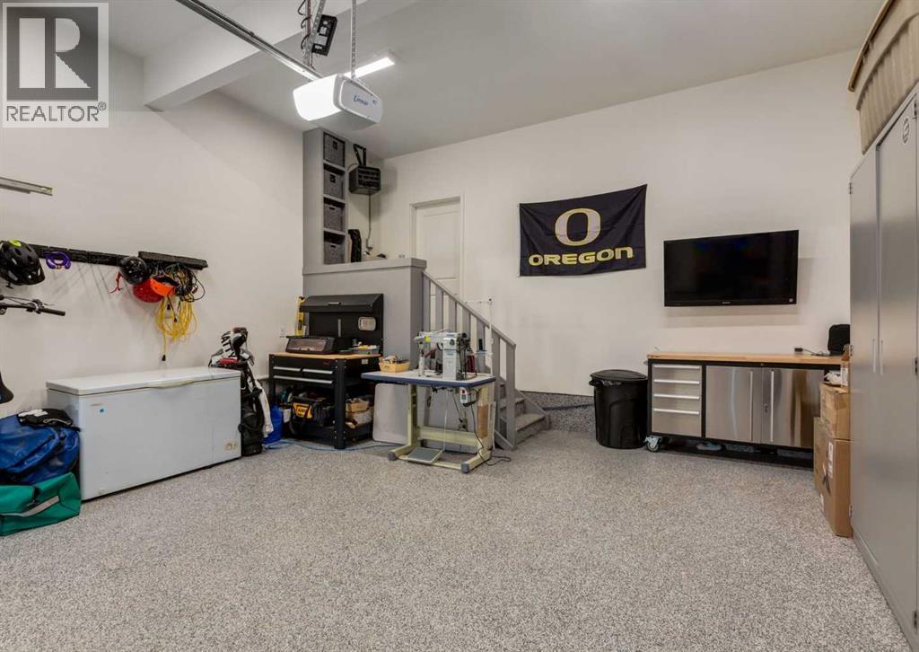 Single Family House for Sale in  West Grove Link SW West Springs Calgary 