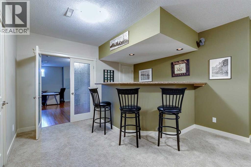 Single Family House for Sale in   Avenue NE Winston Heights/Mountview Calgary 