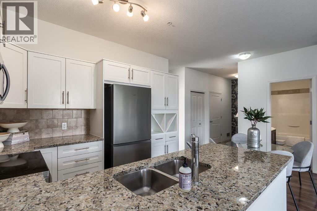 Single Family House for Sale in   Sherwood Boulevard NW Sherwood Calgary 