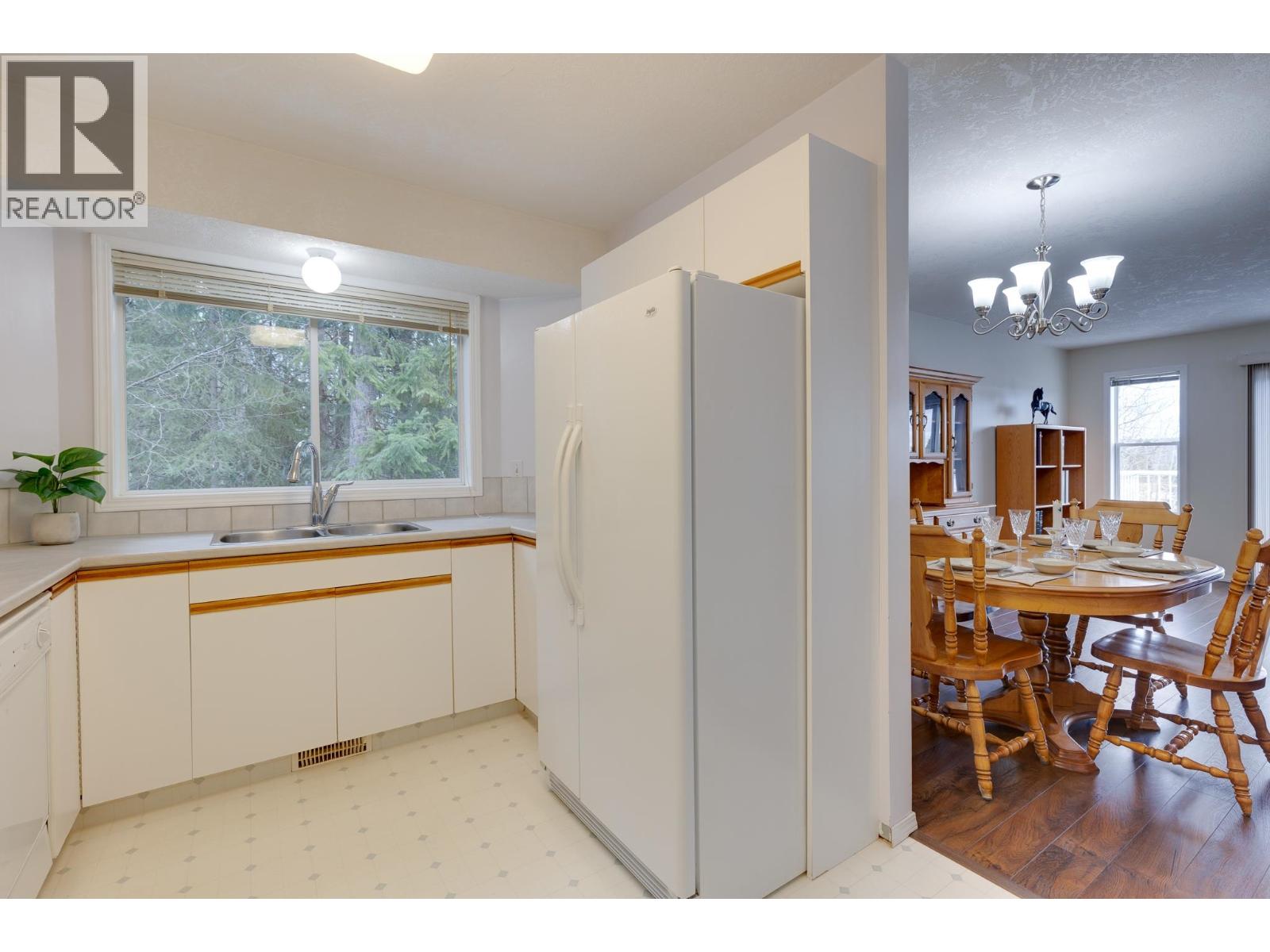 #103 6855 DOMANO BOULEVARD - 11