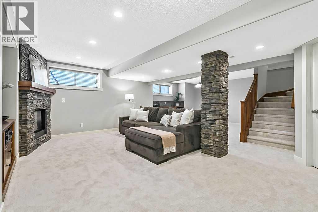Single Family House for Sale in  Chaparral Grove SE Chaparral Calgary 