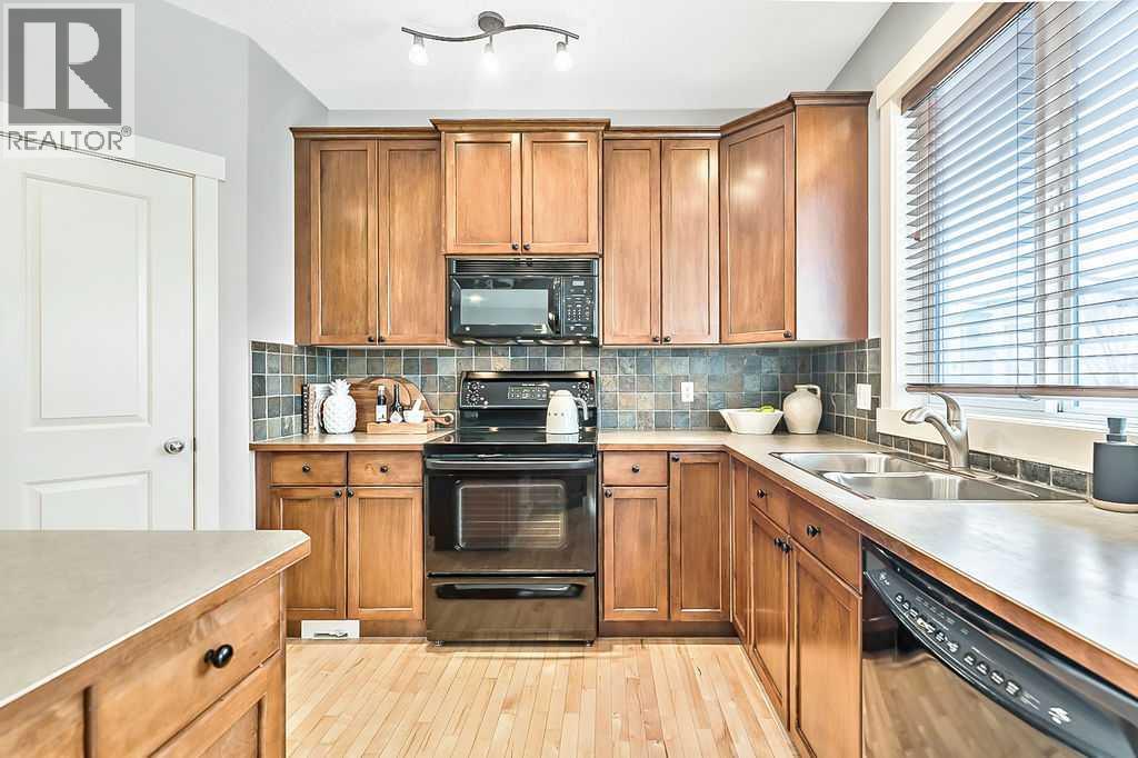 Single Family House for Sale in  Chaparral Grove SE Chaparral Calgary 