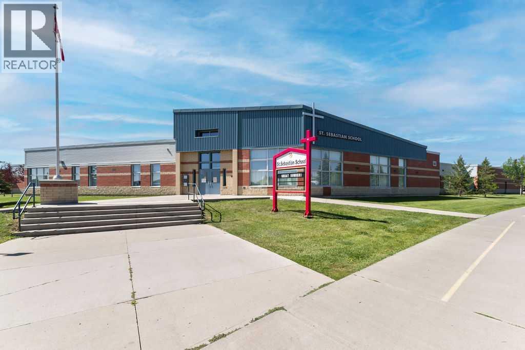 Single Family House for Sale in  Chaparral Grove SE Chaparral Calgary 