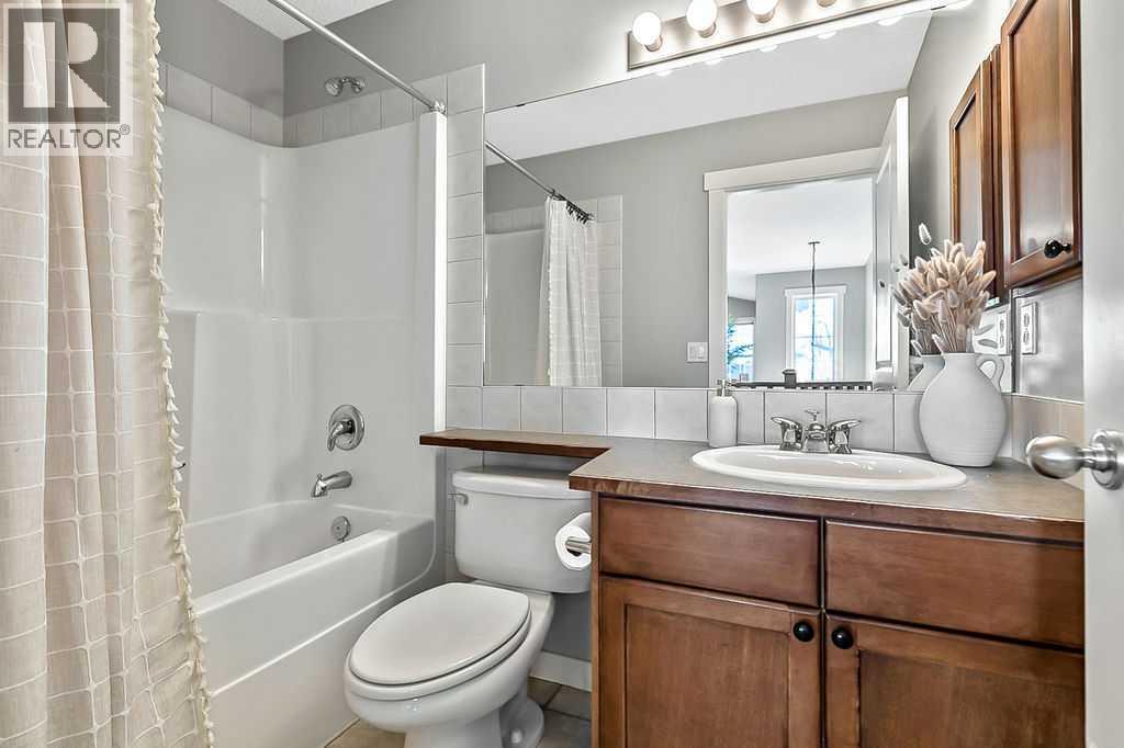 Single Family House for Sale in  Chaparral Grove SE Chaparral Calgary 