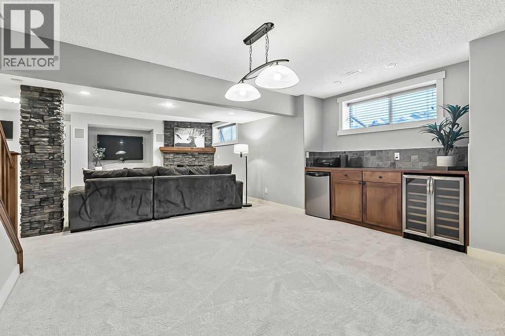 Single Family House for Sale in  Chaparral Grove SE Chaparral Calgary 