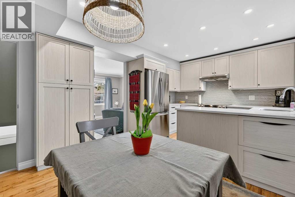 Single Family House for Sale in  Regal Park NE Renfrew Calgary 