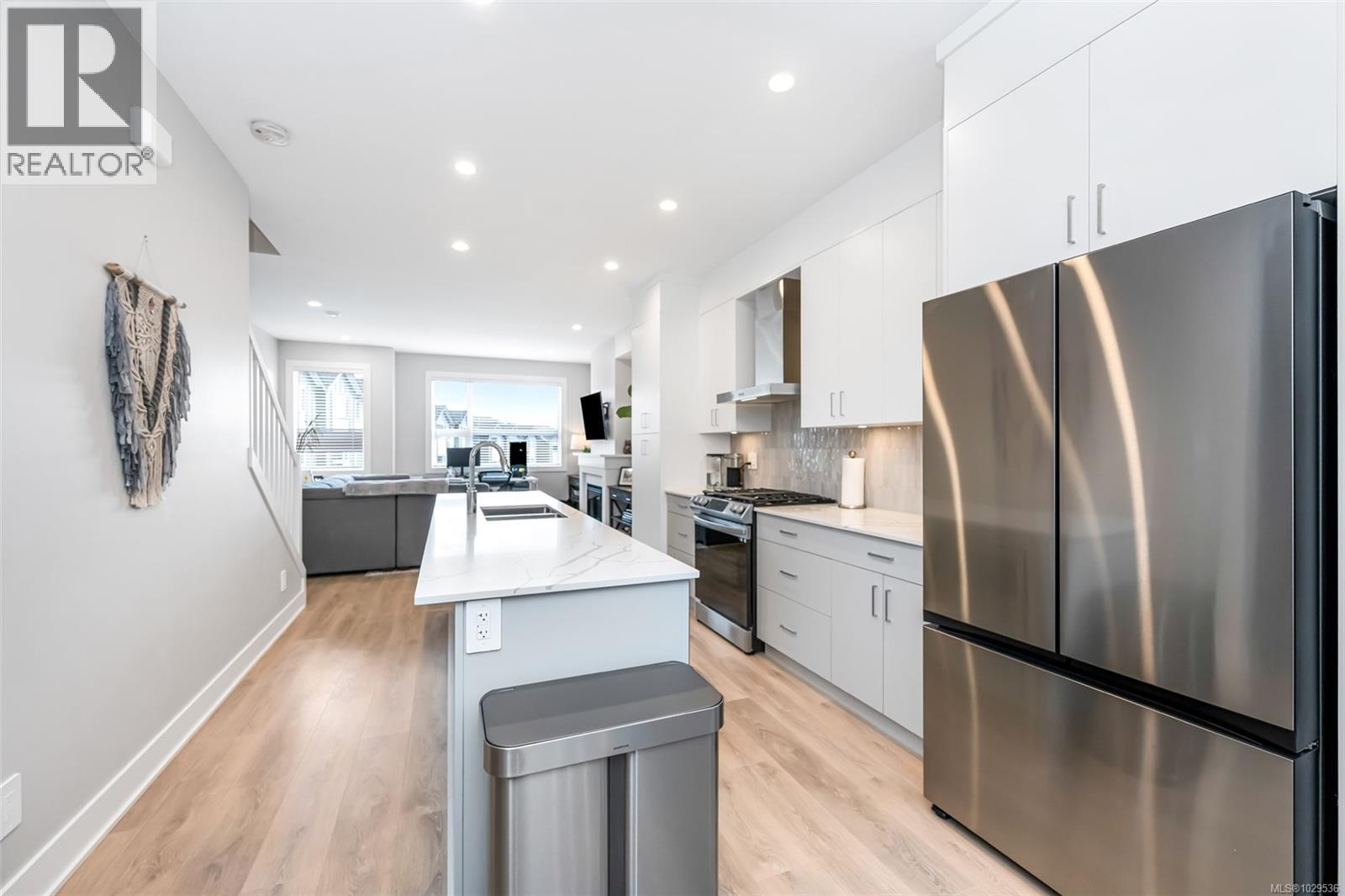 1489 STELLA LANE - 11