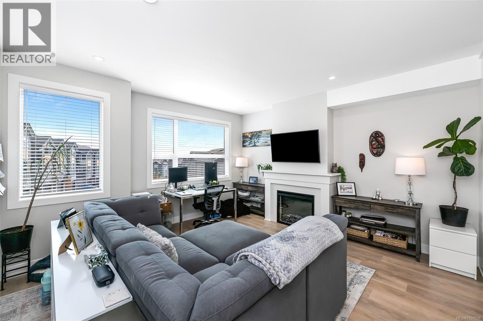 1489 Stella Lane - 14