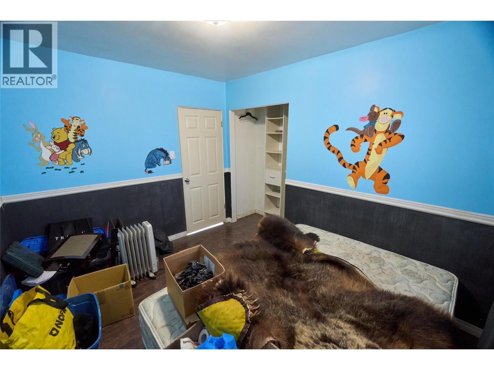 1608 116 AVENUE - 11