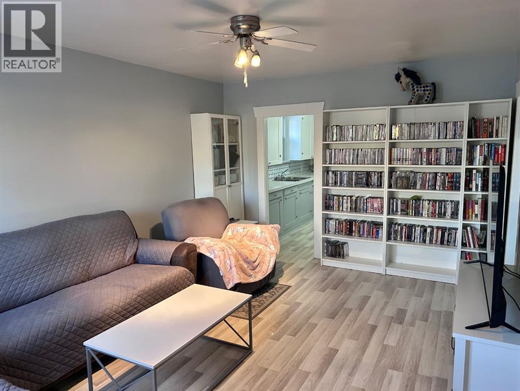 
          516 12a Street North
            <br/>
            <span>Lethbridge</span>
            , 
            <span>AB</span>
             <span>T1H2J7</span>
         - Photo 6